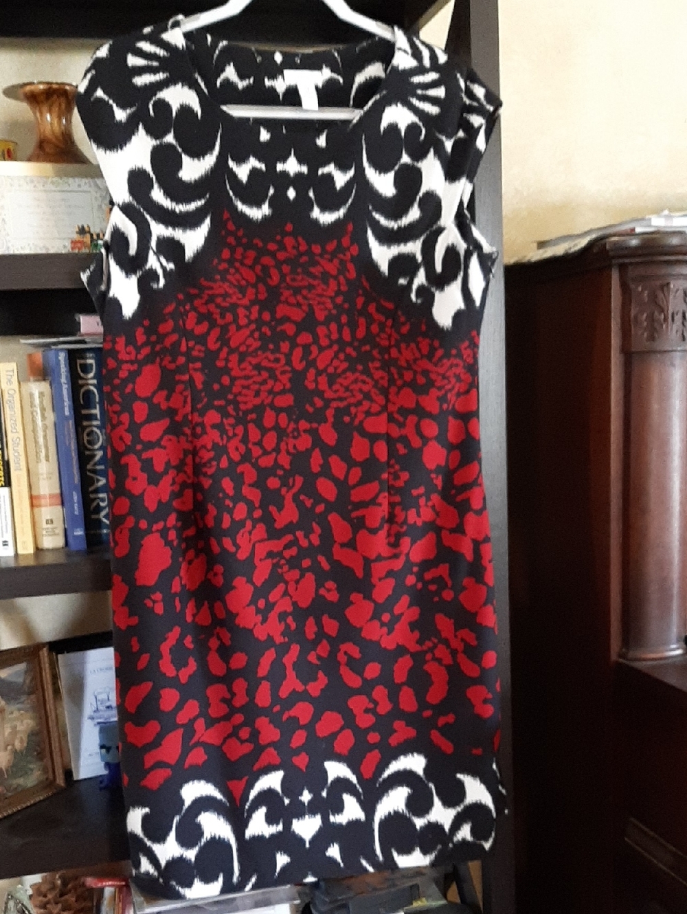 Chico's Black/Red/White Graphic Knit Dress